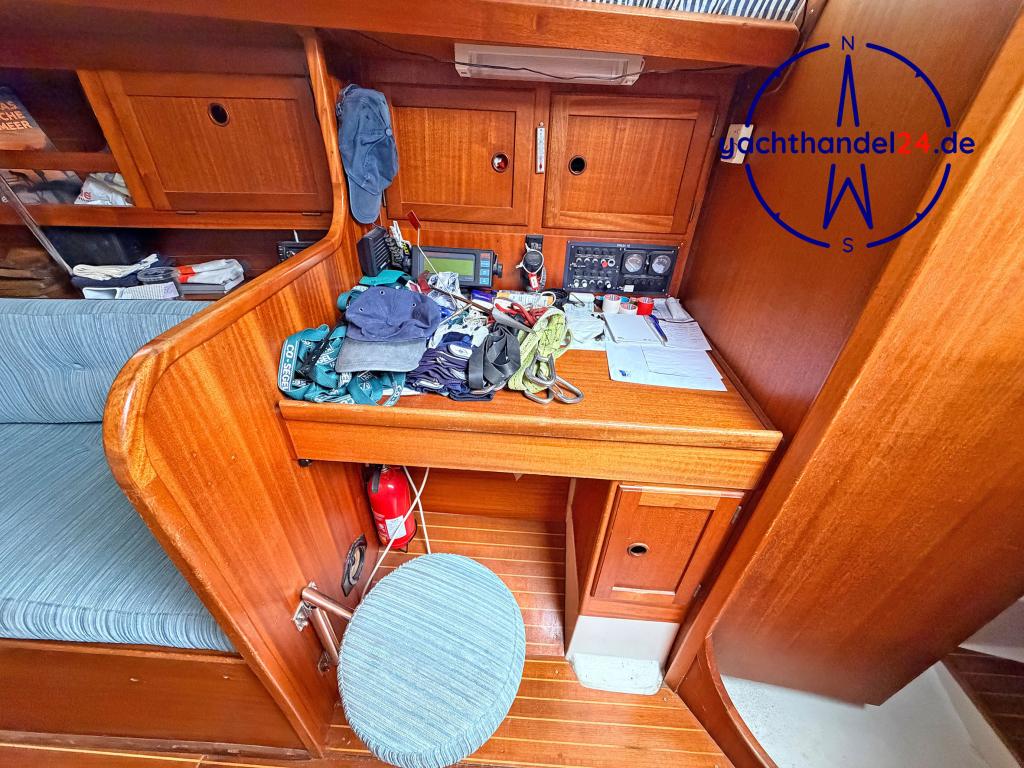 Kaj&uuml;te der Omega 36 Baujahr 1988, 11 Meter lang, Zustand: gut