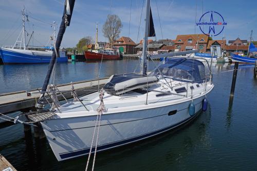 Hunter 356