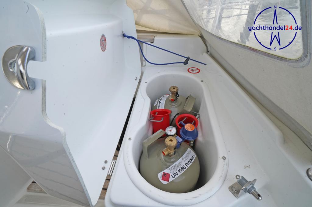 Cockpit der Jeanneau Sun Odyssey 36i Performance Baujahr 2007, 10.94 Meter lang, Zustand: sehr gut