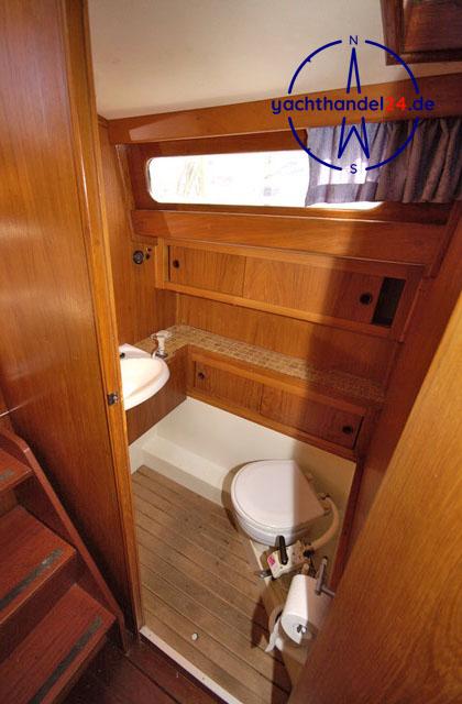 Innenansicht der Vilm  106 Baujahr 1990, 10.6 Meter lang, Zustand: gut