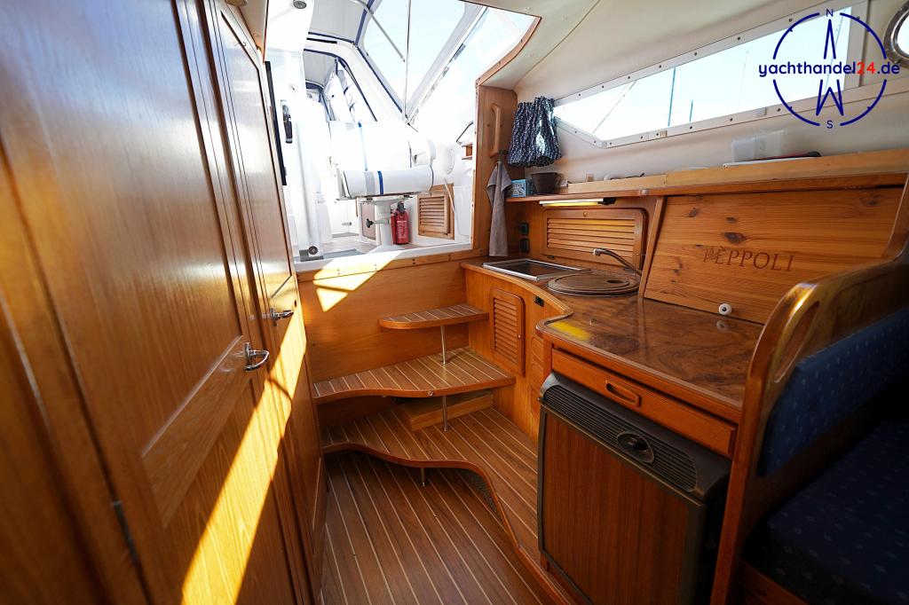 Cockpit der Joda Monaco 310 Baujahr 1998, 9.75 Meter lang, Zustand: sehr gut