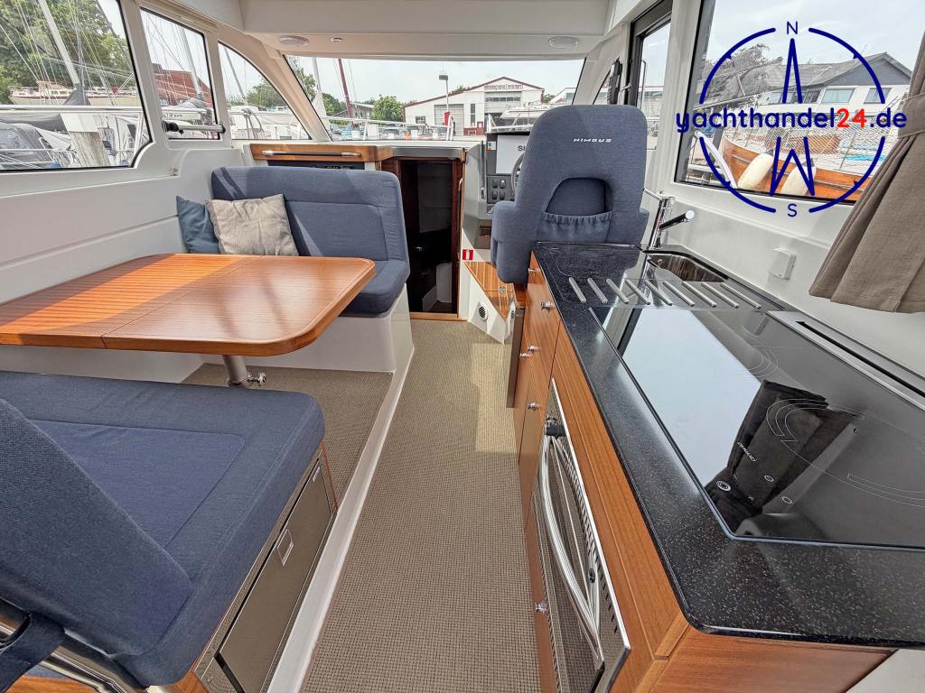 Deck der Nimbus 305 Coup&eacute; Baujahr 2018, 10.07 Meter lang, Zustand: neuwertig