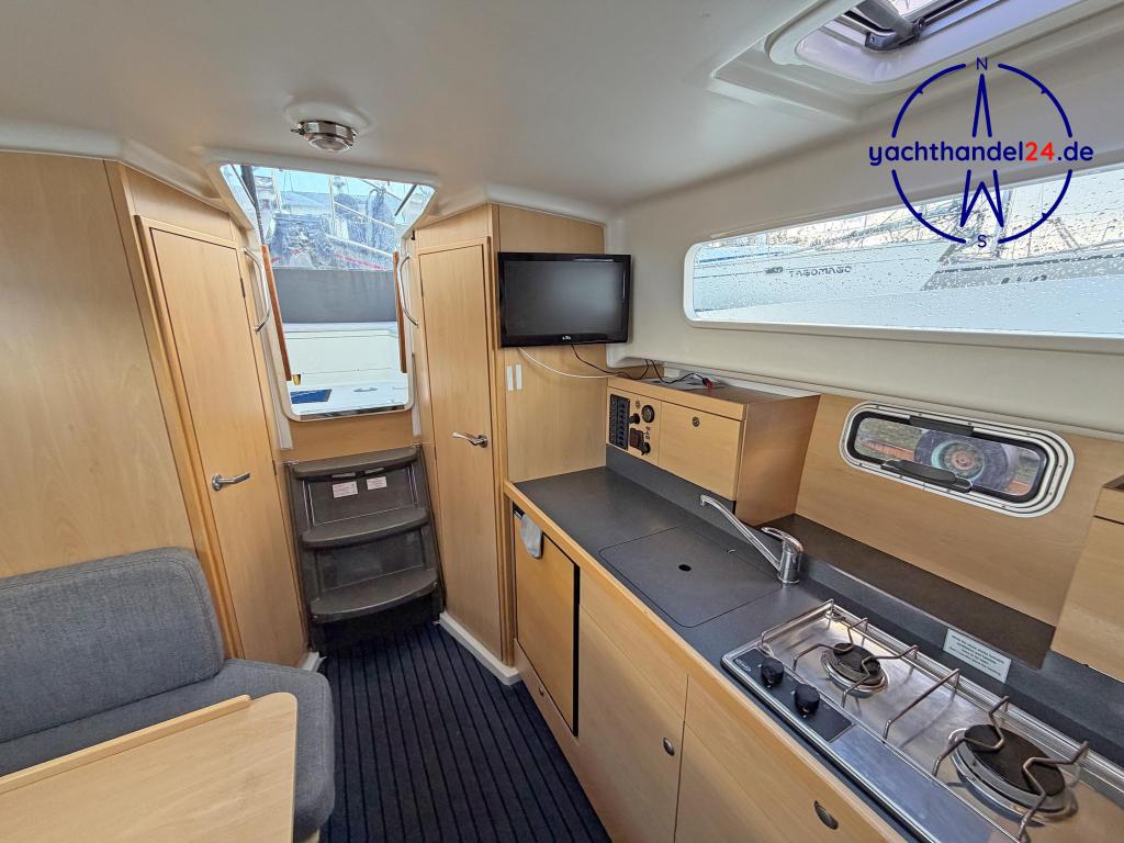 Motorraum der Delphia 800 Escape Baujahr 2012, 8.3 Meter lang, Zustand: gut