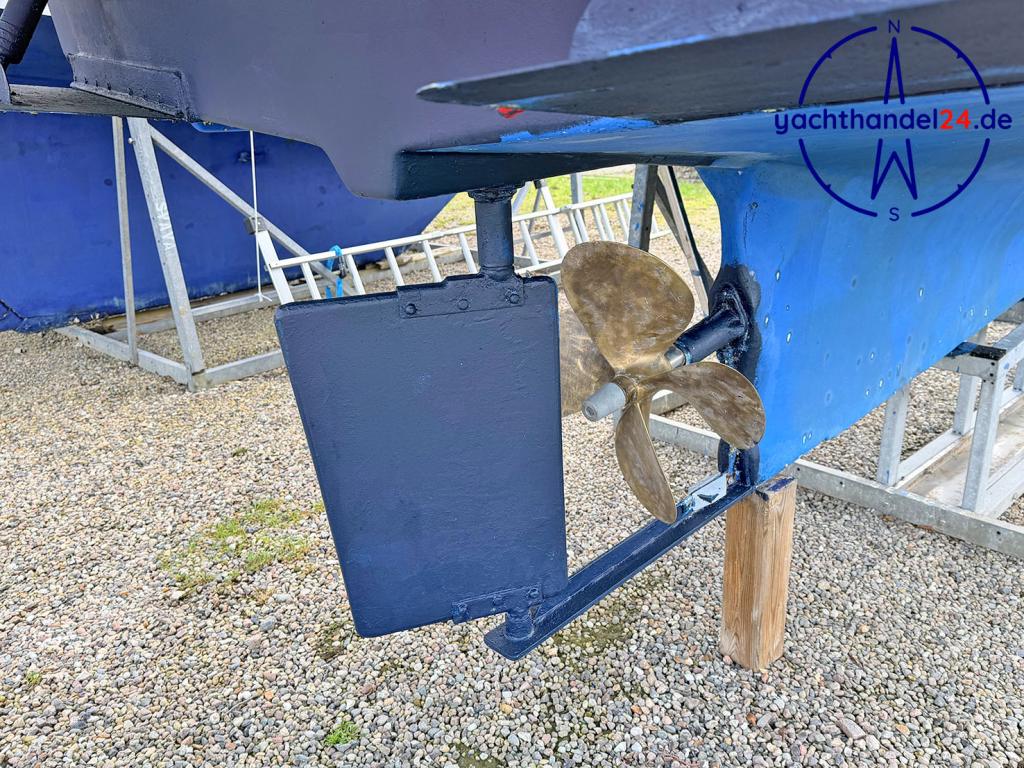 Deck der Dahls B&aring;tbyggeri a.s. Westbas 29 offshore Baujahr 2004, 9.2 Meter lang, Zustand: gut