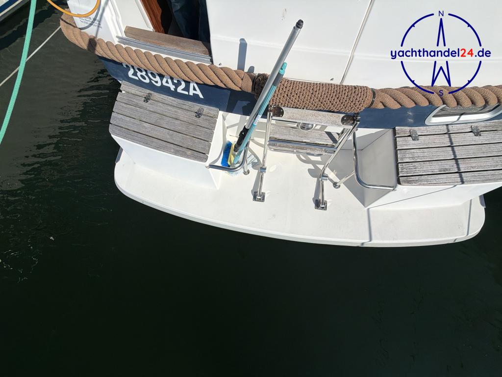 Cockpit der Inter 9000 Nor Line Baujahr 2004, 9 Meter lang, Zustand: gut