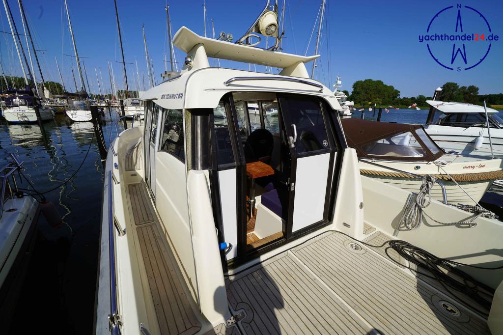 Motorraum der Askeladden 805 Commuter Baujahr 2006, 8 Meter lang, Zustand: sehr gut