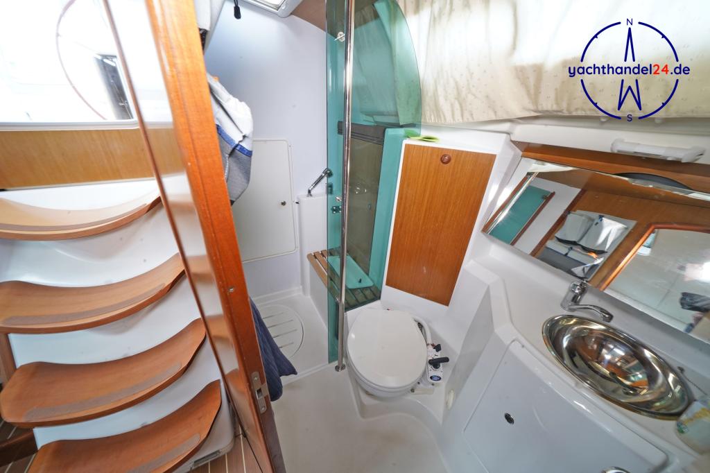 Cockpit der Jeanneau Sun Odyssey 36i Performance Baujahr 2007, 10.94 Meter lang, Zustand: sehr gut