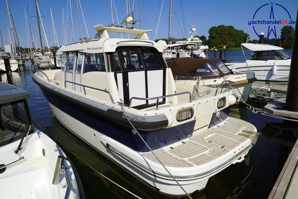 Detailansicht der Askeladden 805 Commuter Baujahr 2006, 8 Meter lang, Zustand: gut