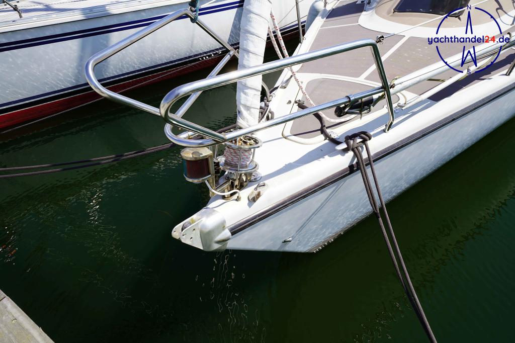 Innenansicht der Dehler Optima 101 Baujahr 1985, 10.1 Meter lang, Zustand: gut