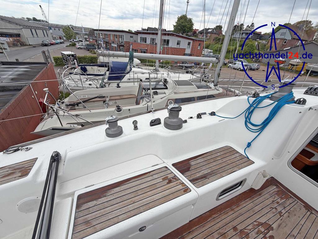 Cockpit der Beneteau First 40.7 Baujahr 1999, 12.17 Meter lang, Zustand: gut