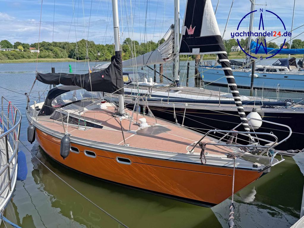 Au&szlig;enansicht der Dehler Optima 92 Baujahr 1977, 9.2 Meter lang, Zustand: gut