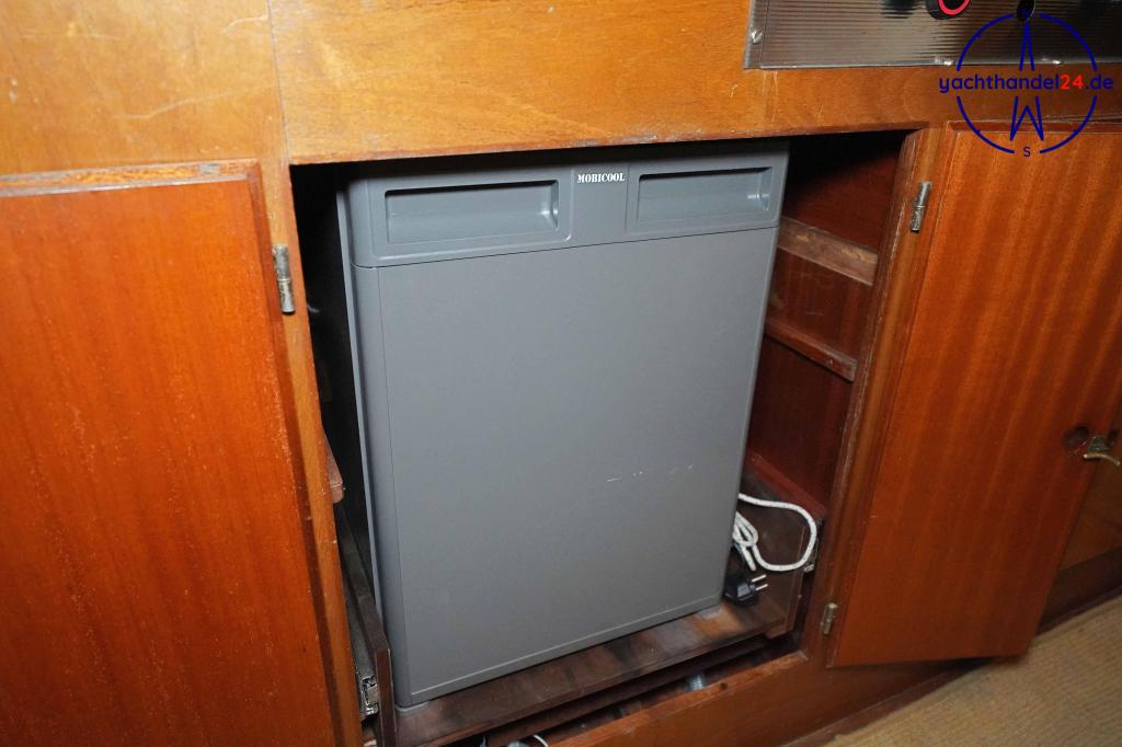 Au&szlig;enansicht der Henningsen &amp; Steckmest Scalar 28 Baujahr 1974, 8.6 Meter lang, Zustand: sehr gut