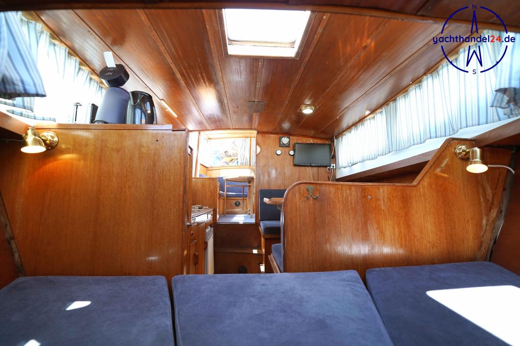 Innenansicht der Unbekannter Hersteller &auml;hnlich Pedro Yacht Baujahr 1975, 10 Meter lang, Zustand: gut