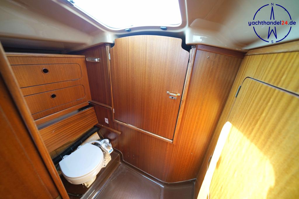 Au&szlig;enansicht der Dehler Optima 101 Baujahr 1985, 10.1 Meter lang, Zustand: gut