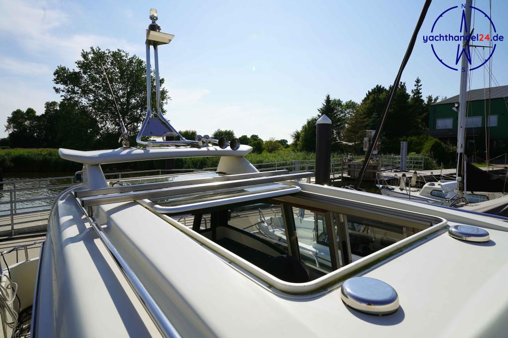 Detailansicht der Askeladden 805 Commuter Baujahr 2006, 8 Meter lang, Zustand: gut