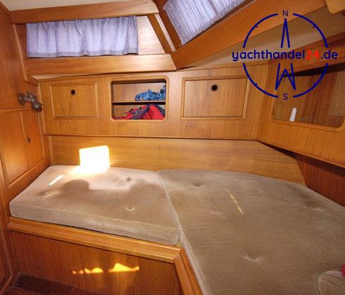 Motorraum der Vilm  106 Baujahr 1990, 10.6 Meter lang, Zustand: gut