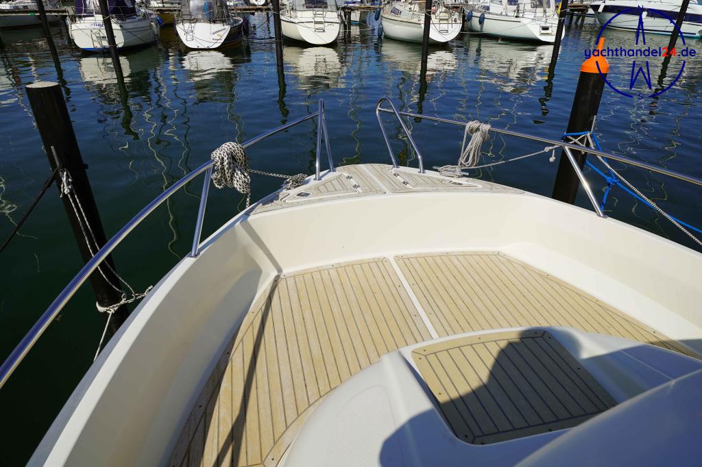 Deck der Askeladden 805 Commuter Baujahr 2006, 8 Meter lang, Zustand: gut