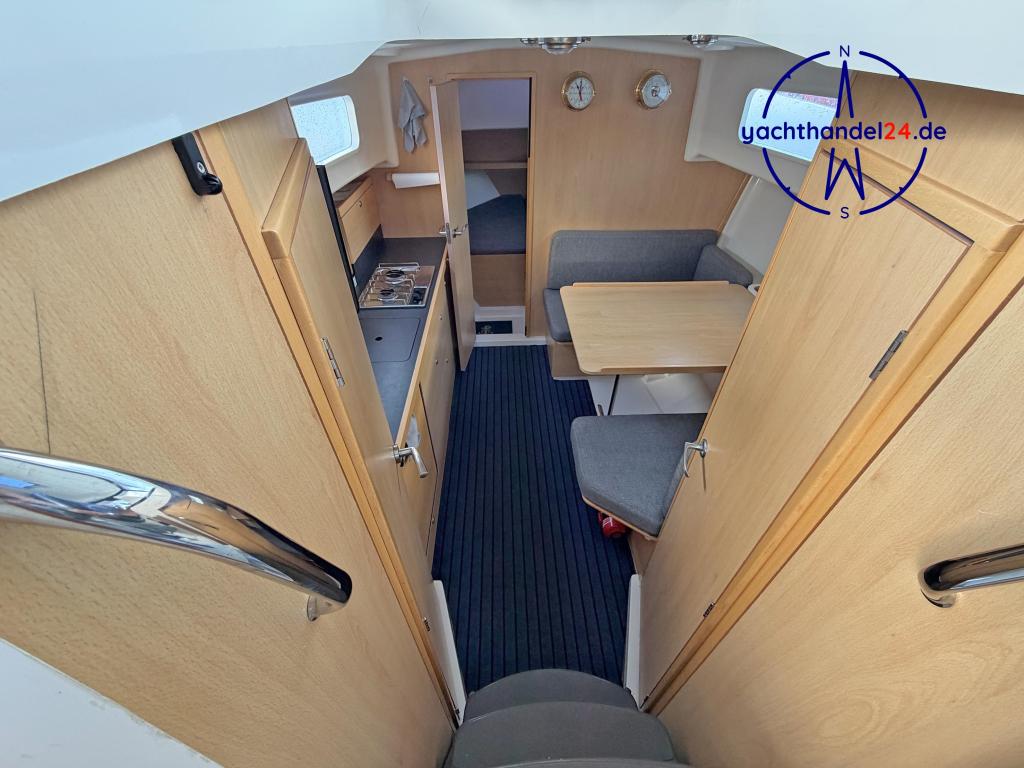 Deck der Delphia 800 Escape Baujahr 2012, 8.3 Meter lang, Zustand: gut