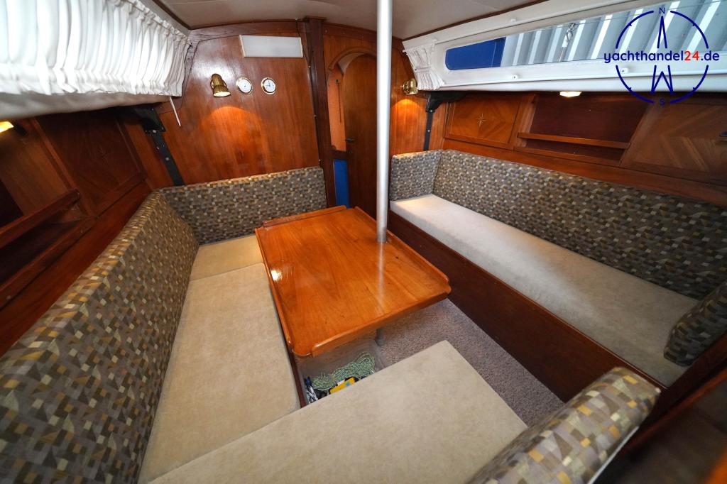 Weitere Ansicht der Verl 900 Baujahr 1976, 9.28 Meter lang, Zustand: gut