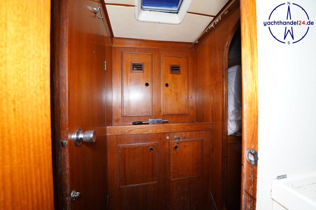 Weitere Ansicht der Nautors Swan 39 DS Baujahr 1977, 11.98 Meter lang, Zustand: reparaturbed&uuml;rftig