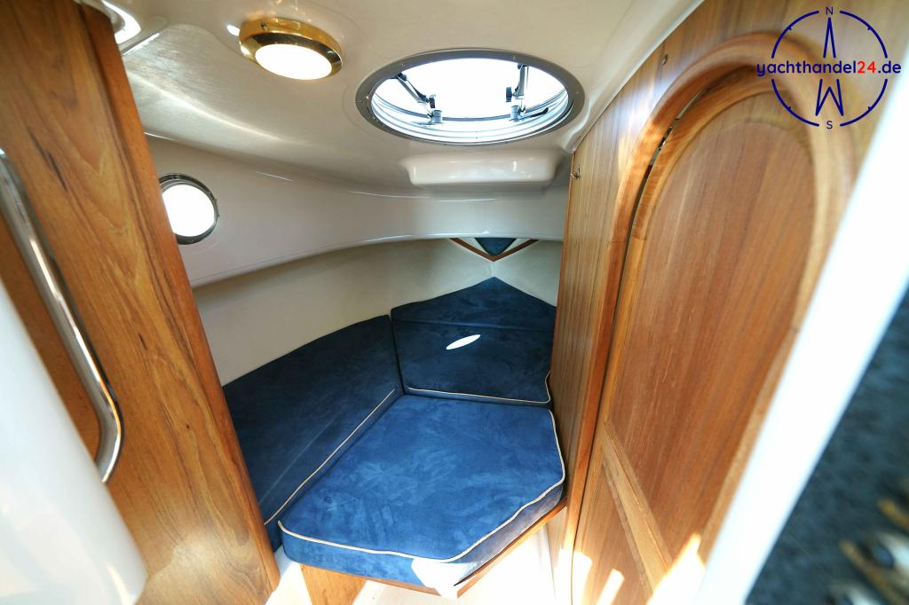 Motorraum der Askeladden 805 Commuter Baujahr 2006, 8 Meter lang, Zustand: sehr gut