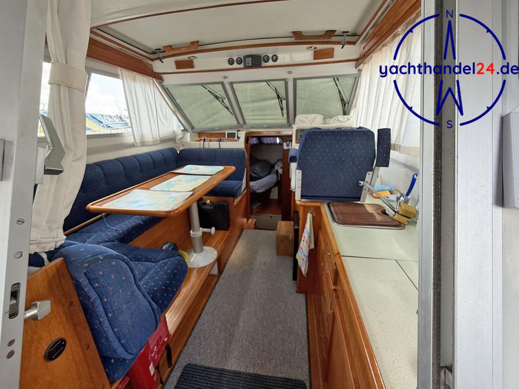 Motorraum der Dahls B&aring;tbyggeri a.s. Westbas 29 offshore Baujahr 2004, 9.2 Meter lang, Zustand: gut