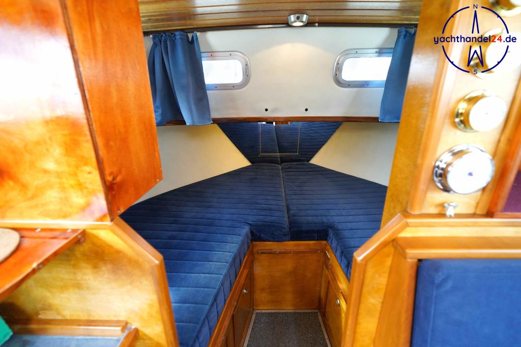 Innenansicht der Wilhelmsen Kutter 1000 Baujahr 1993, 10 Meter lang, Zustand: gut