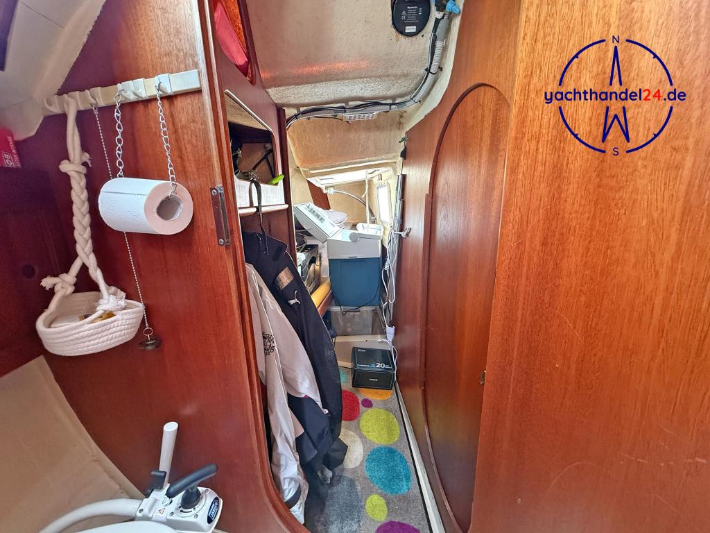 Deck der Diva Fabola Diva 39 Baujahr 1986, 11.8 Meter lang, Zustand: gut