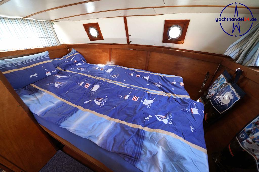 Innenansicht der Unbekannter Hersteller &auml;hnlich Pedro Yacht Baujahr 1975, 10 Meter lang, Zustand: gut