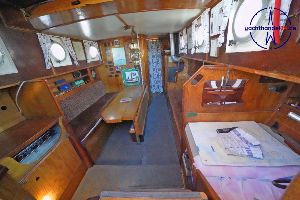 Cockpit der Unbekannter Hersteller pommersche Schlup Baujahr 1984, 13.5 Meter lang, Zustand: gut