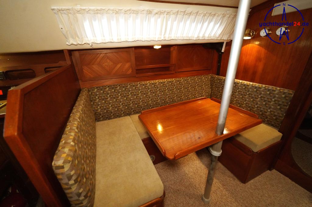 Detailansicht der Verl 900 Baujahr 1976, 9.28 Meter lang, Zustand: gut