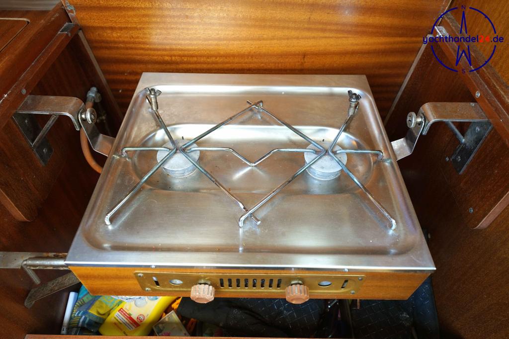 Cockpit der Dehler Optima 101 Baujahr 1985, 10.1 Meter lang, Zustand: gut