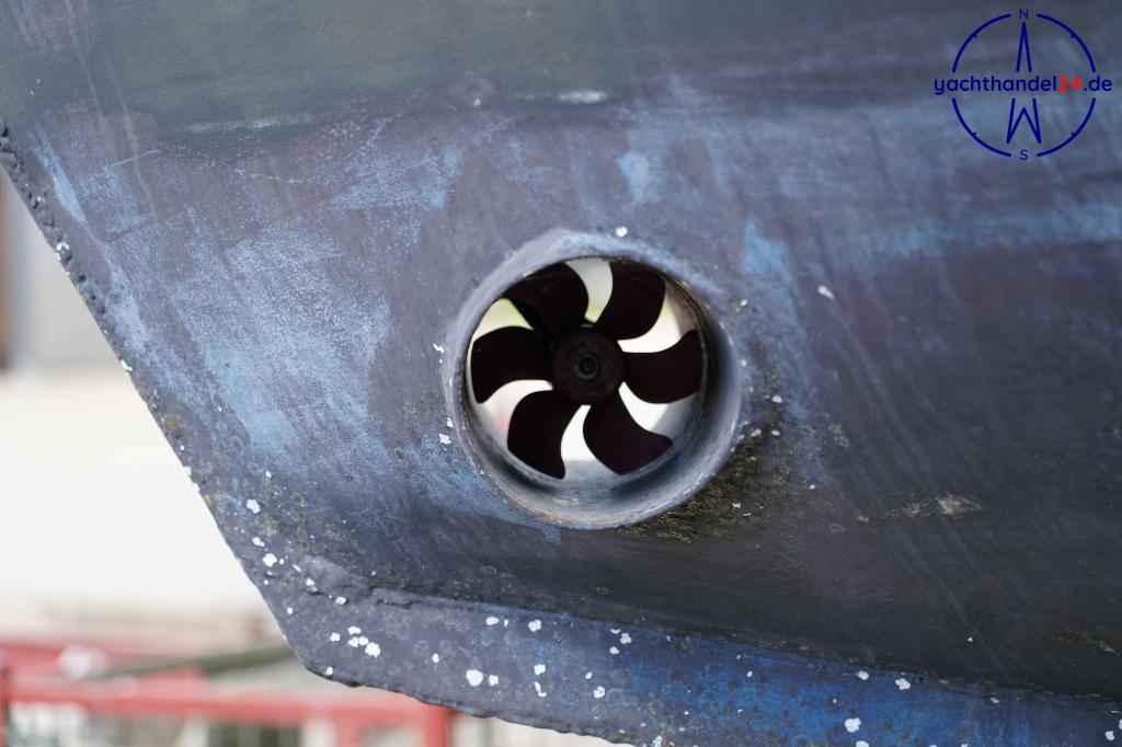 Motorraum der Wilhelmsen Kutter 1000 Baujahr 1993, 10 Meter lang, Zustand: gut