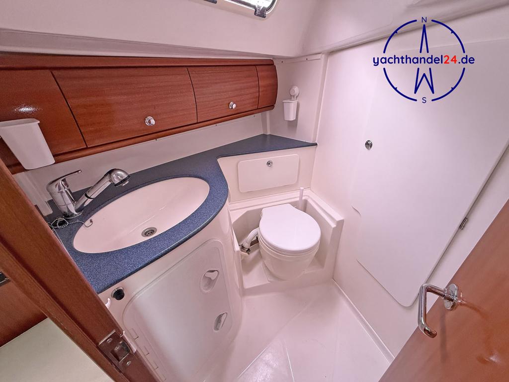 Deck der Bavaria 36 Baujahr 2004, 11.4 Meter lang, Zustand: sehr gut