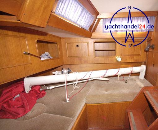 Cockpit der Vilm  106 Baujahr 1990, 10.6 Meter lang, Zustand: gut